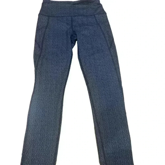 Under Armour Fitted High Rise Ankle Legging NWT Size Small - Picture 1 of 5